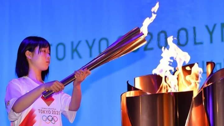 Стартовала церемония прибытия олимпийского огня в Токио