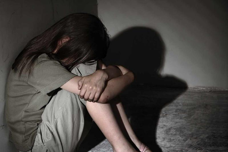 Проект Nemolchi.uz предложил снизить возраст уголовной ответственности по делам об изнасилованиях до 12 лет