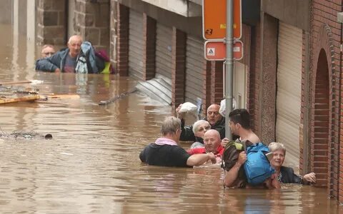В Германии из-за наводнения погибло не менее 19 человек