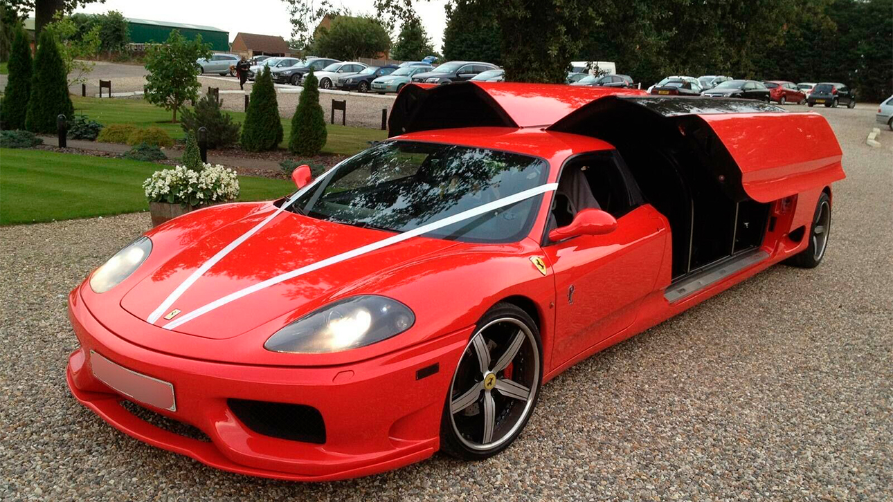 В Великобритании продают восьмиместный лимузин Ferrari. Посмотрите фотографии и узнайте цену