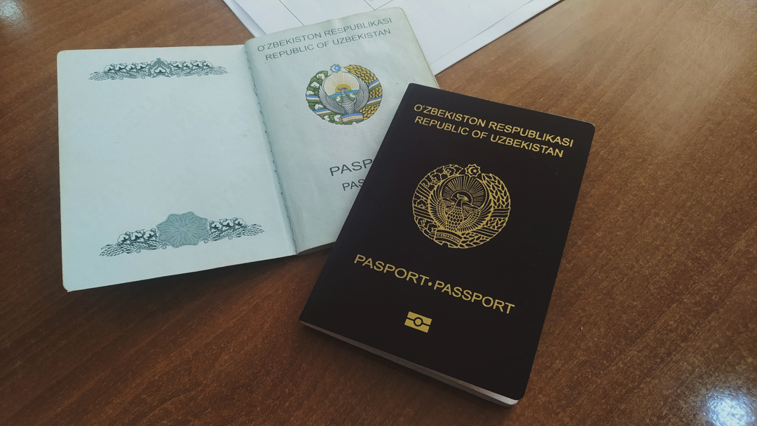 Узбекистанцы будут платить меньше за оформление загранпаспорта 