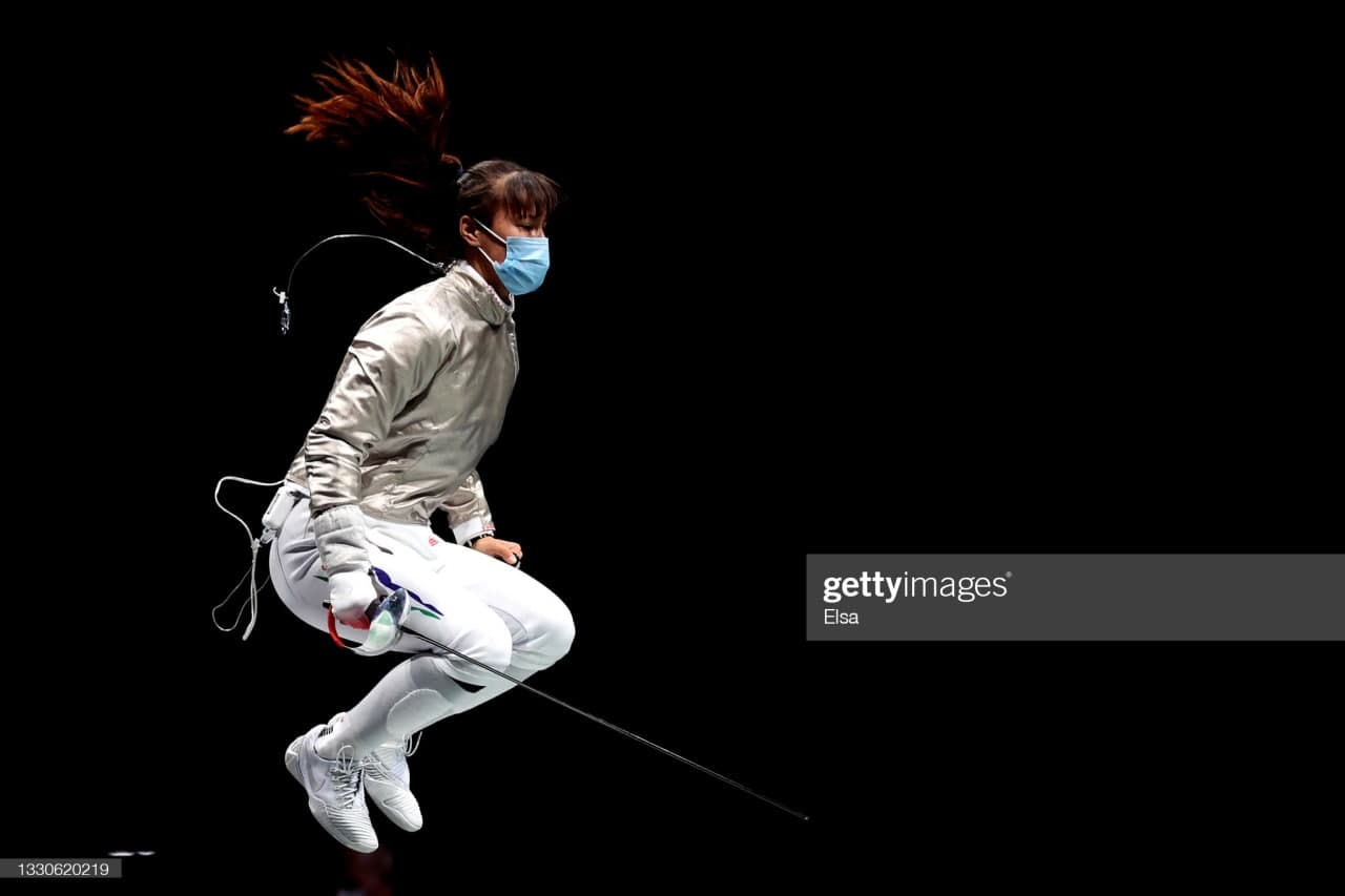 Узбекская фехтовальщица Зайнаб Даибекова вышла в четвертьфинал Олимпиады