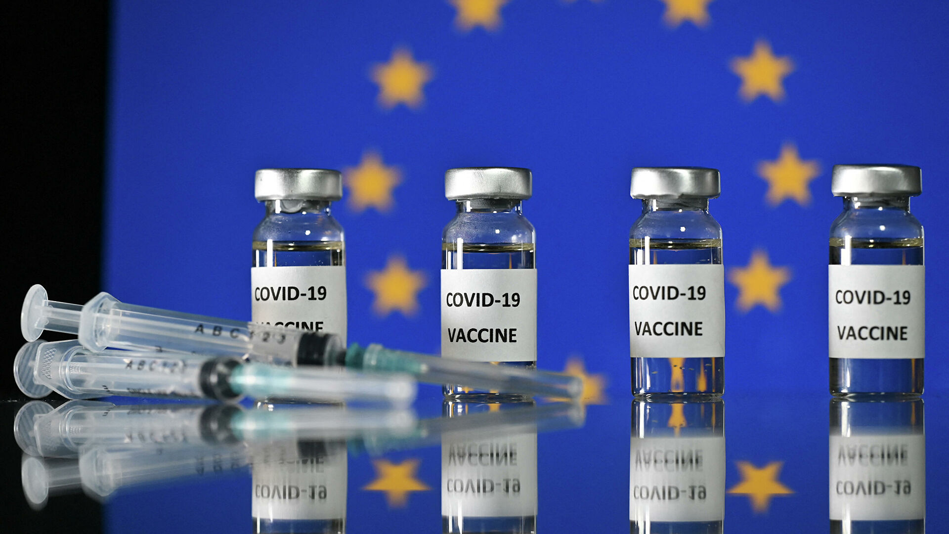 Вирусолог назвал условие для признания вакцины «Спутник V» в ЕС