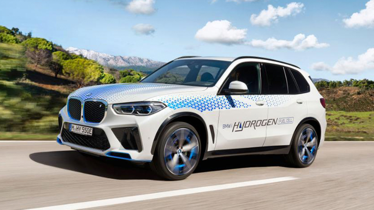 BMW покажет в Мюнхене водородную BMW iX5
