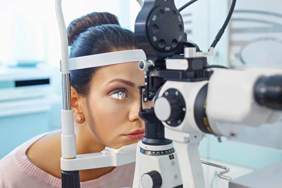Офтальмолог предупредила о негативном влиянии коронавируса для глаз