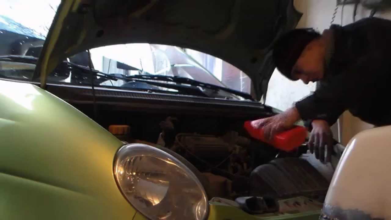 Узбекистанцам рассказали о пяти способах победить «масложор» мотора без капитального ремонта