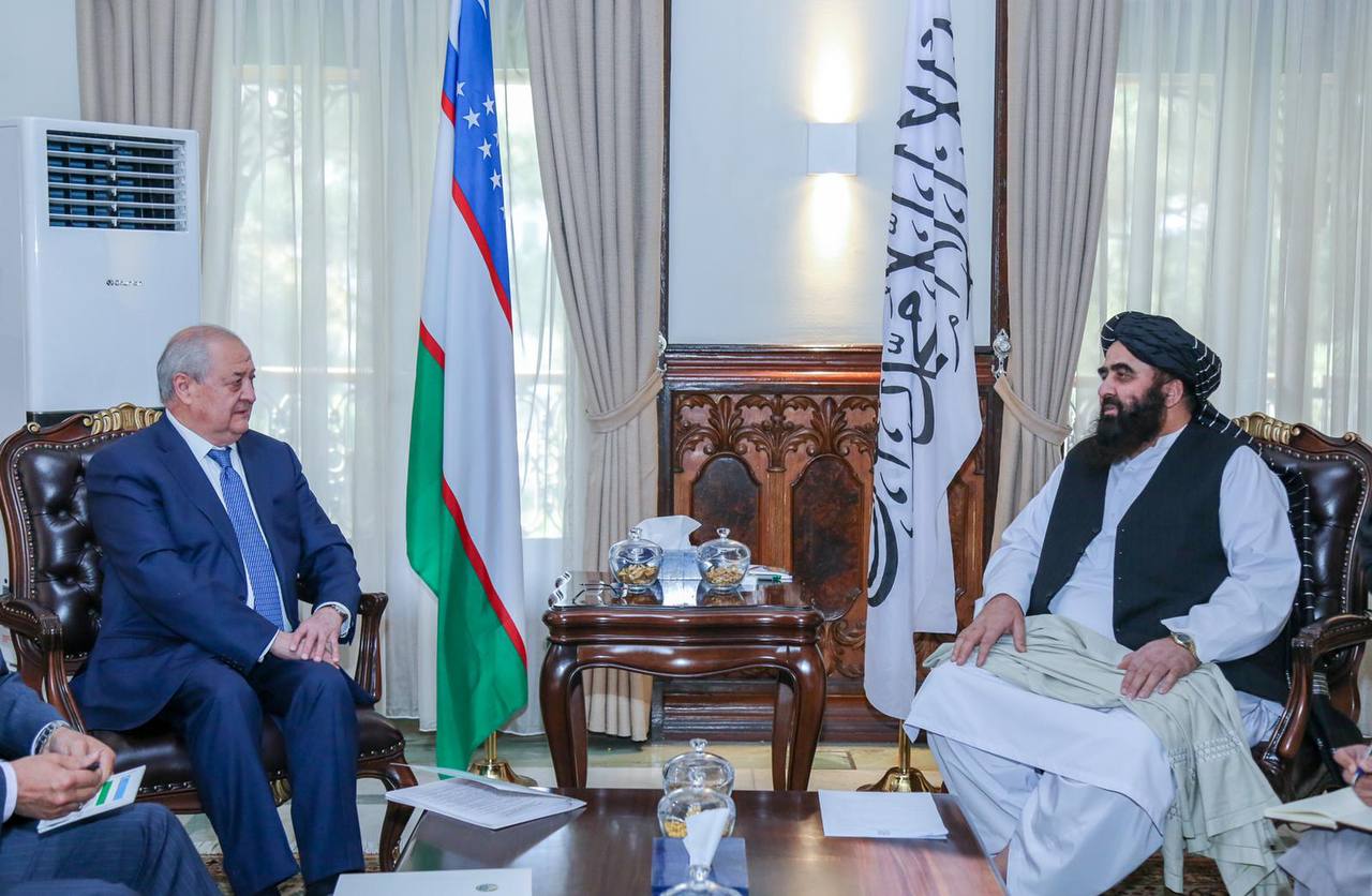 Абдулазиз Камилов встретился с главой МИД в правительстве «Талибана» в Кабуле 
