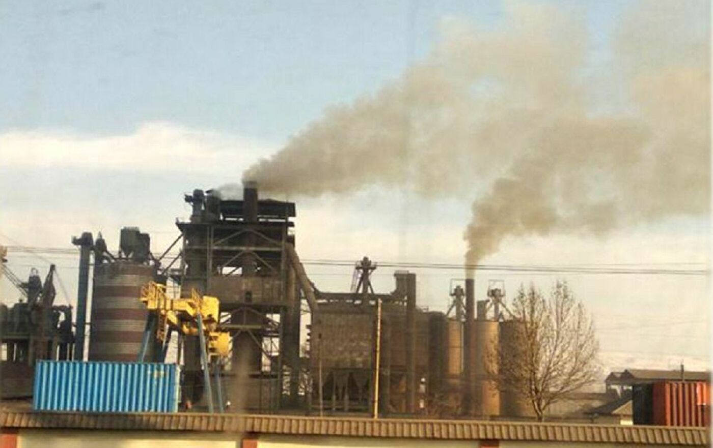 Объем выбросов загрязняющих веществ в Узбекистане составил более чем 900 тысяч тонн