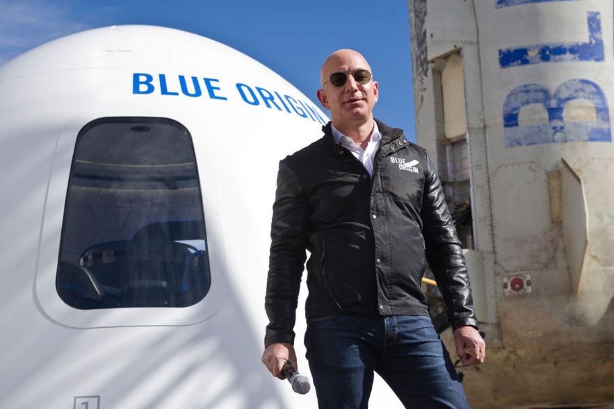 Компания Джеффа Безоса Blue Origin создаст бизнес-парк в космосе