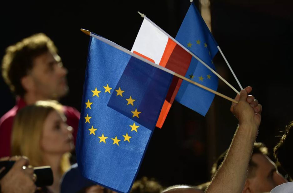Жители Германии считают, что Польшу должны исключить из Евросоюза