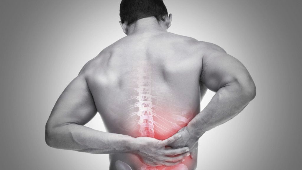 Медик рассказал о том, как избавиться от боли в спине