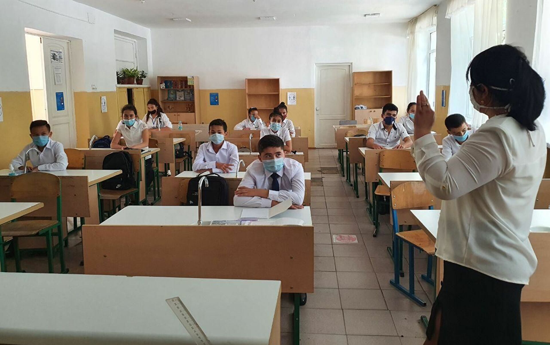 В Узбекистане школьные оценки начали учитывать на вступительных экзаменах в вузы