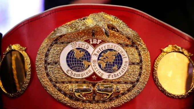 Обновлен рейтинг IBF. На каких позициях узбекские боксеры? 
