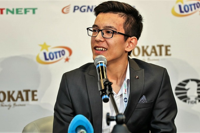 Новоиспеченный чемпион по шахматам получил от президента квартиру