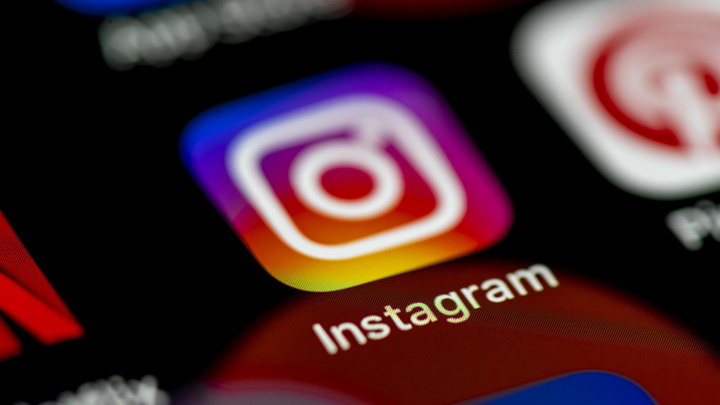 Instagram работает над возможностью менять местами опубликованные посты