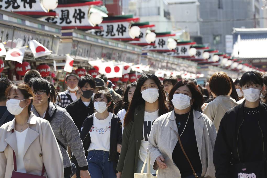 В Японии зафиксирована первая смерть со штаммом коронавируса «омикрон»
