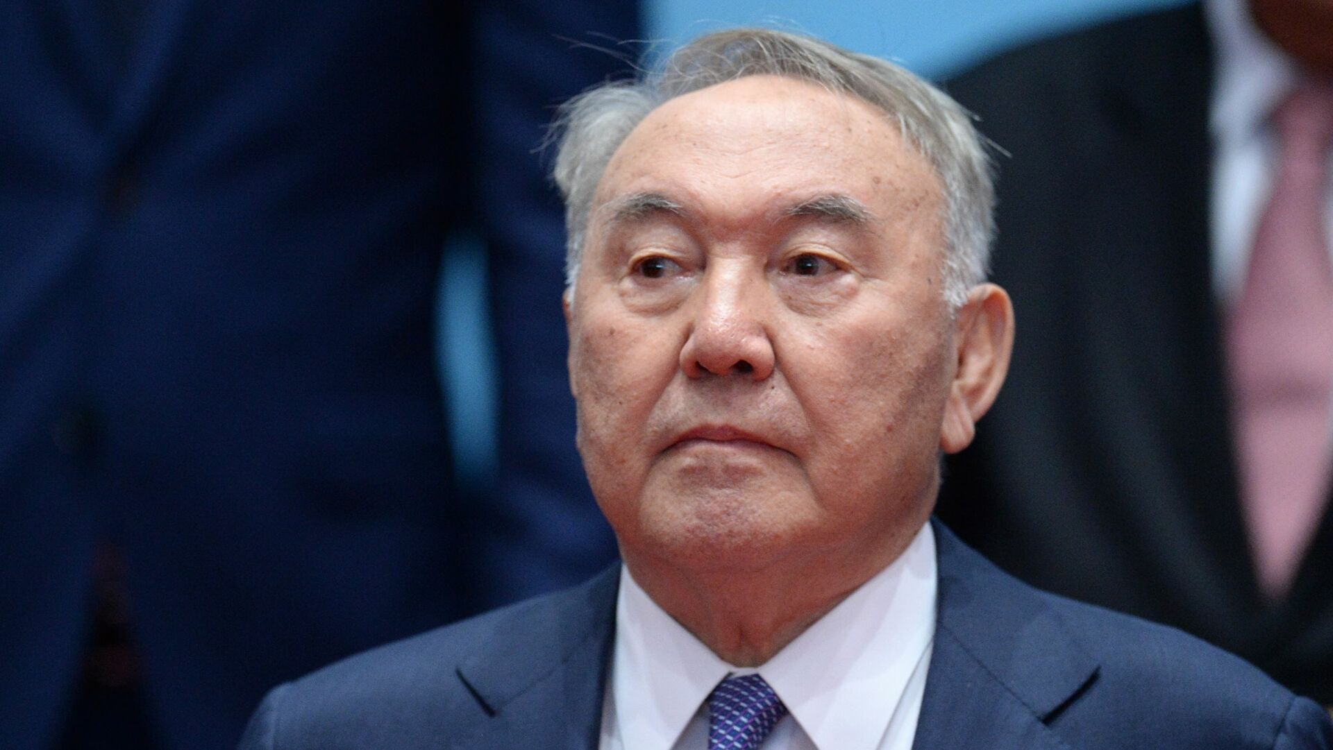 Назарбаев лишается пожизненного председательства в Совбезе Казахстана