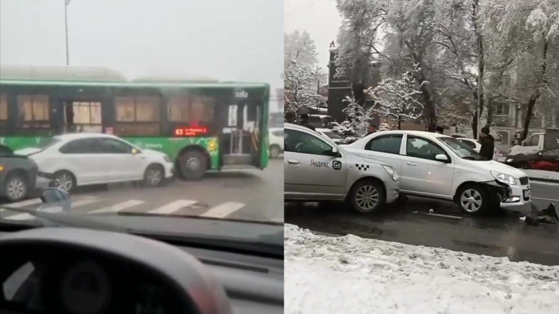 В Алматы погода спровоцировала массовые ДТП, в которых столкнулись около 20 машин