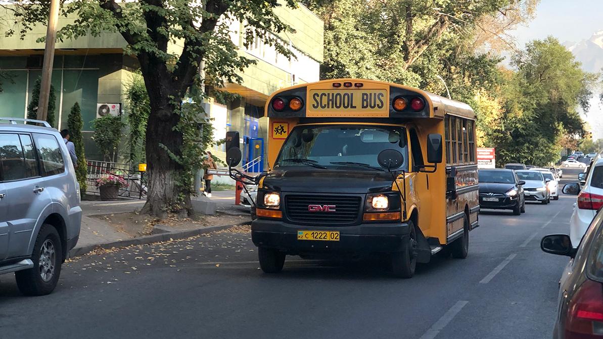 В Узбекистане могут появиться школьные автобусы 