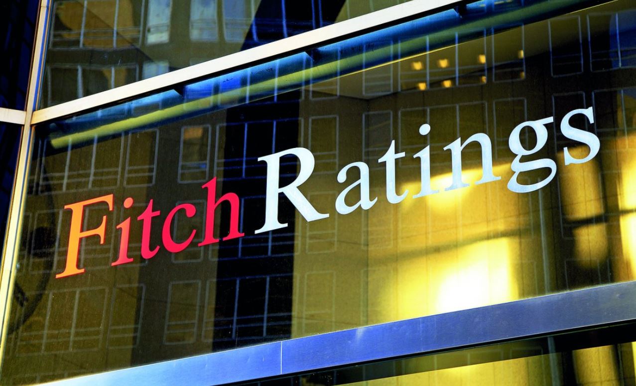 Fitch Ratings понизило кредитный рейтинг России до самого низкого уровня