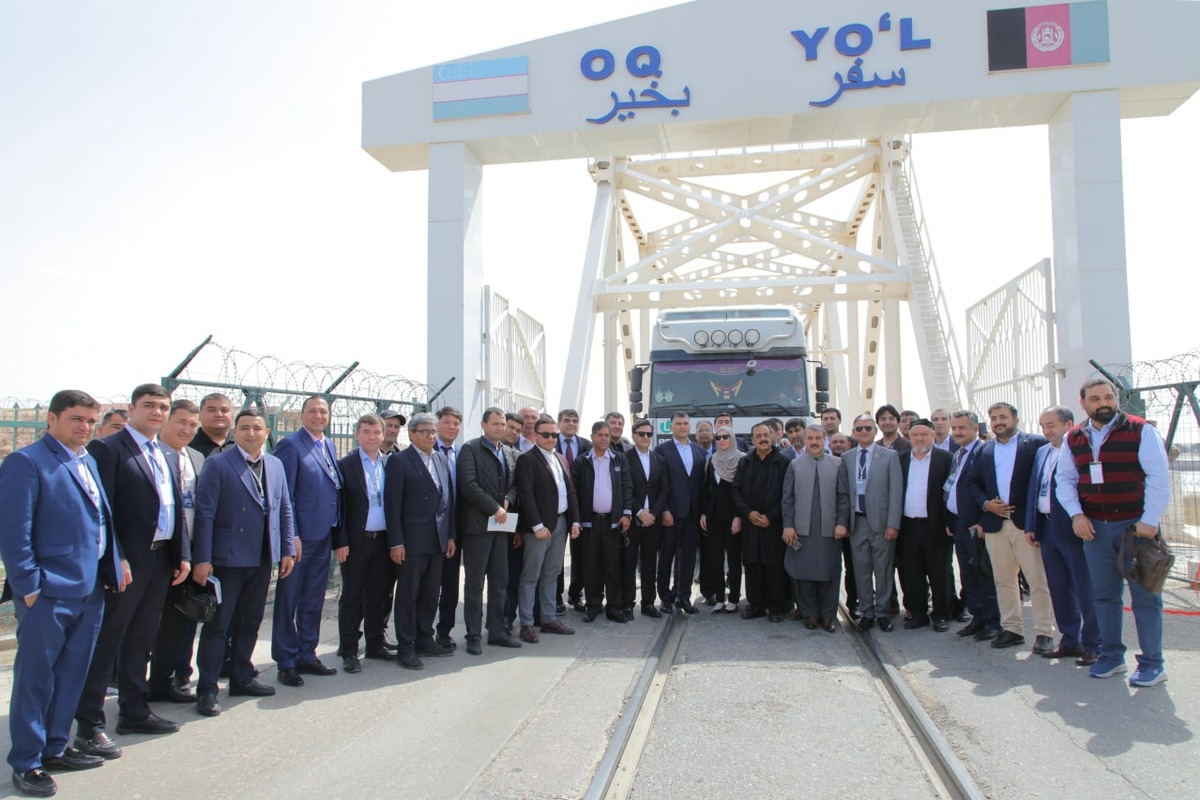 Узбекистан начал строительство трансафганской железной дороги