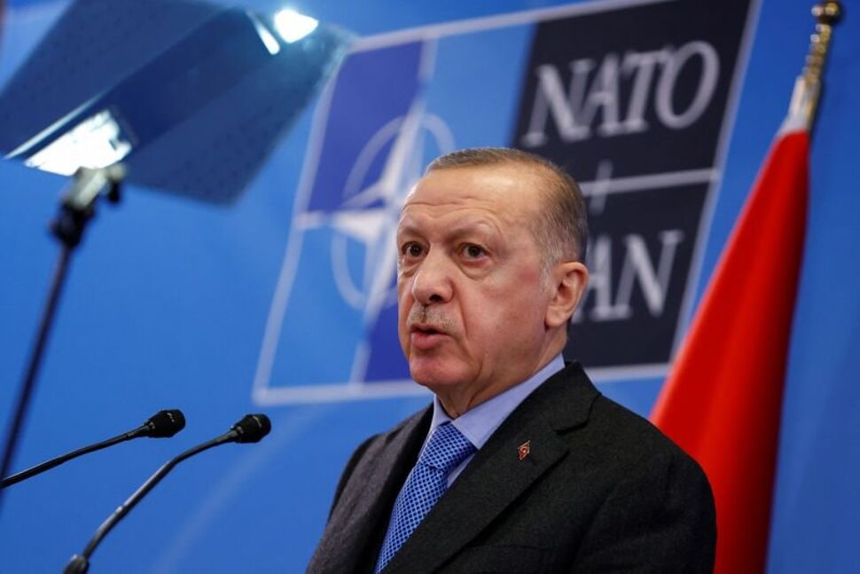 Турция заблокировала начало переговоров о вступлении Финляндии и Швеции в НАТО