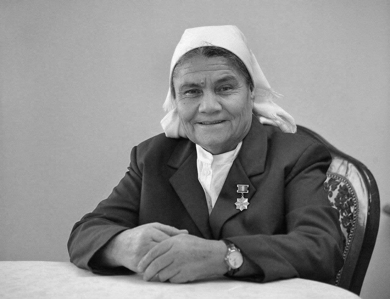 Умерла герой Узбекистана Лола Муротова 