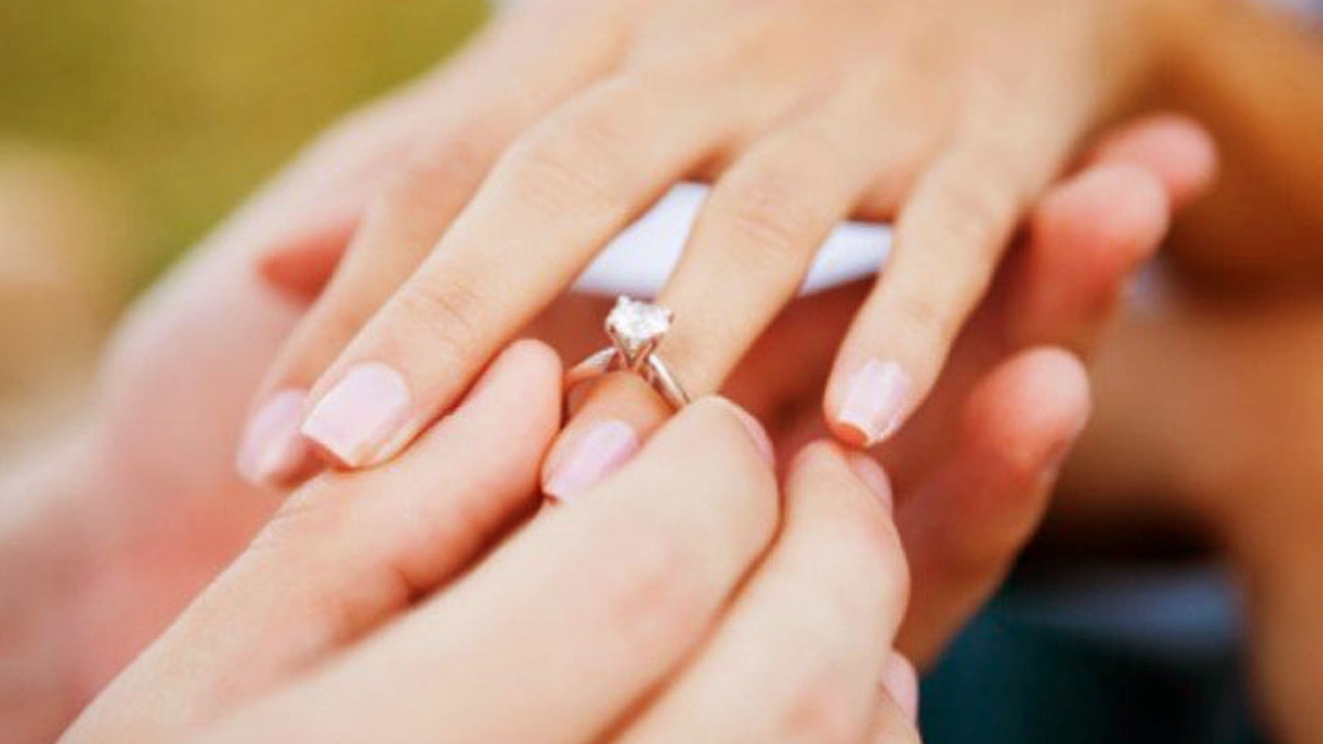 В Узбекистане брак предлагается определить как союз исключительно мужчины и женщины