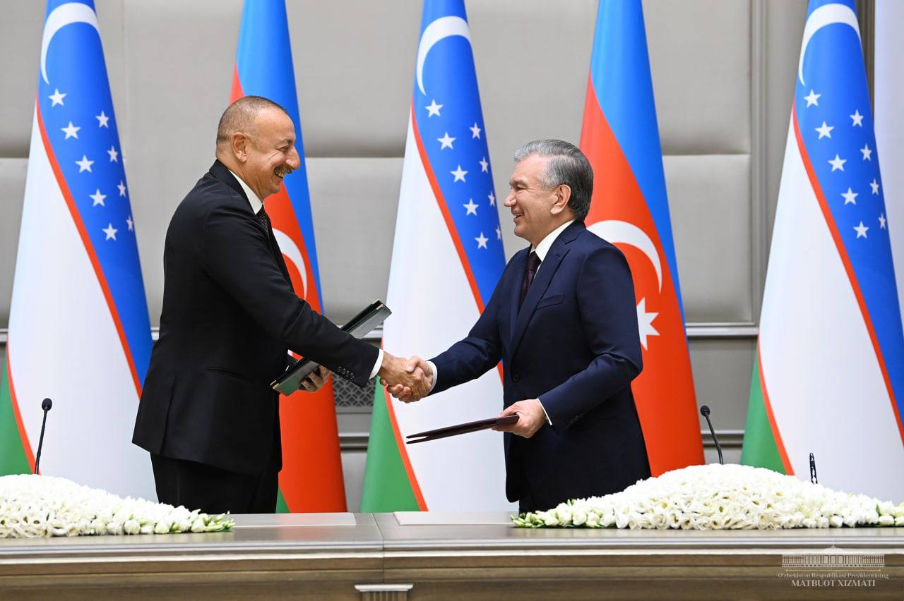 Какие документы подписали Узбекистан и Азербайджан по итогам переговоров
