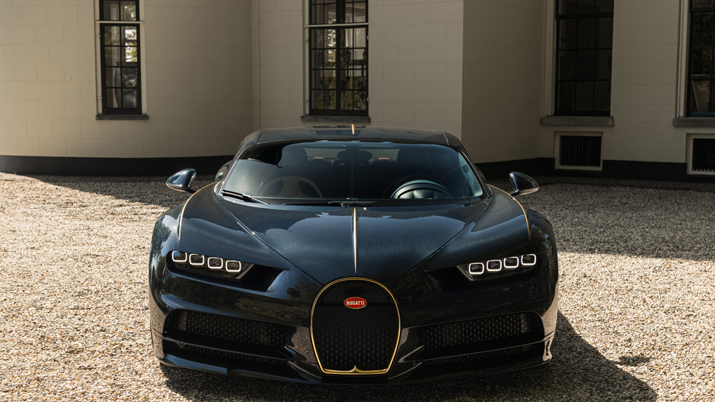 Bugatti показала специальную версию Chiron