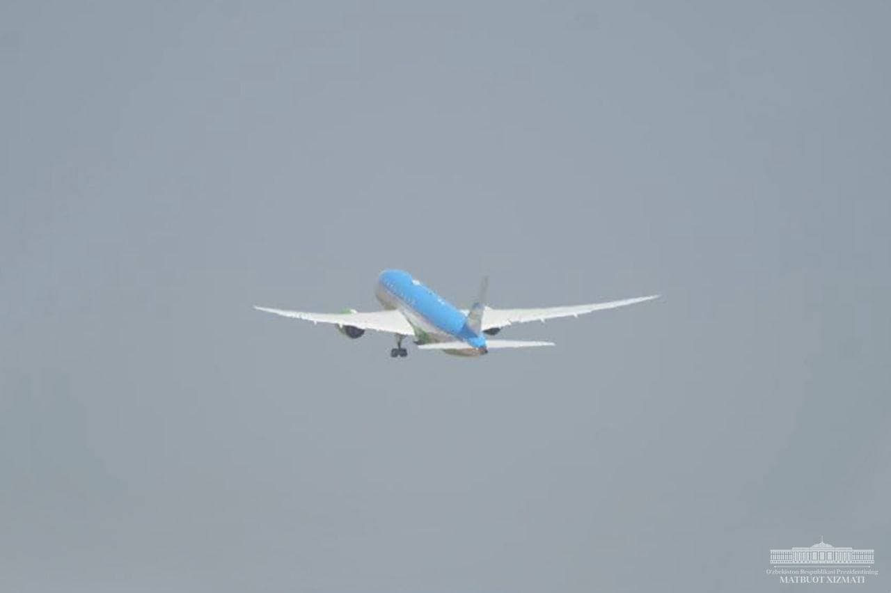 Самолет президента снова вылетел в Каракалпакстан