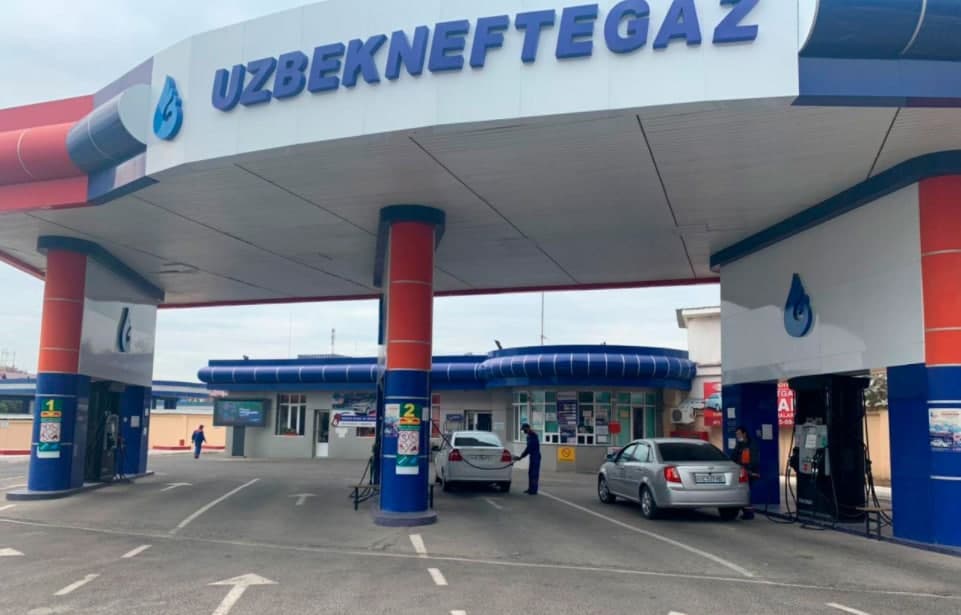 В Узбекистане снова подорожал бензин