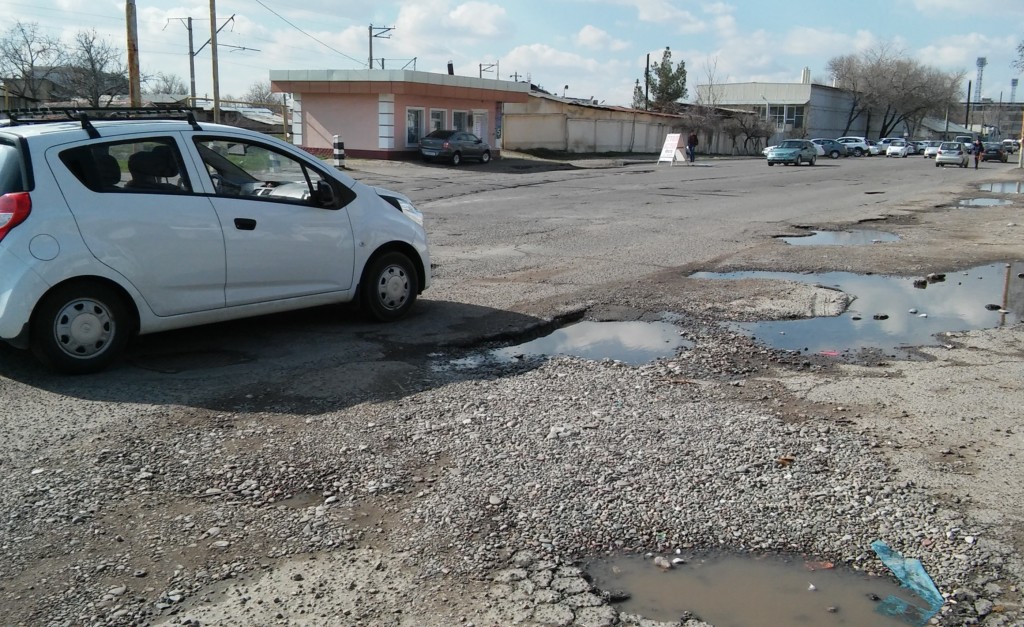 Дороги Ташкента и Ташкентской области имеют большое количество дефектов — исследование