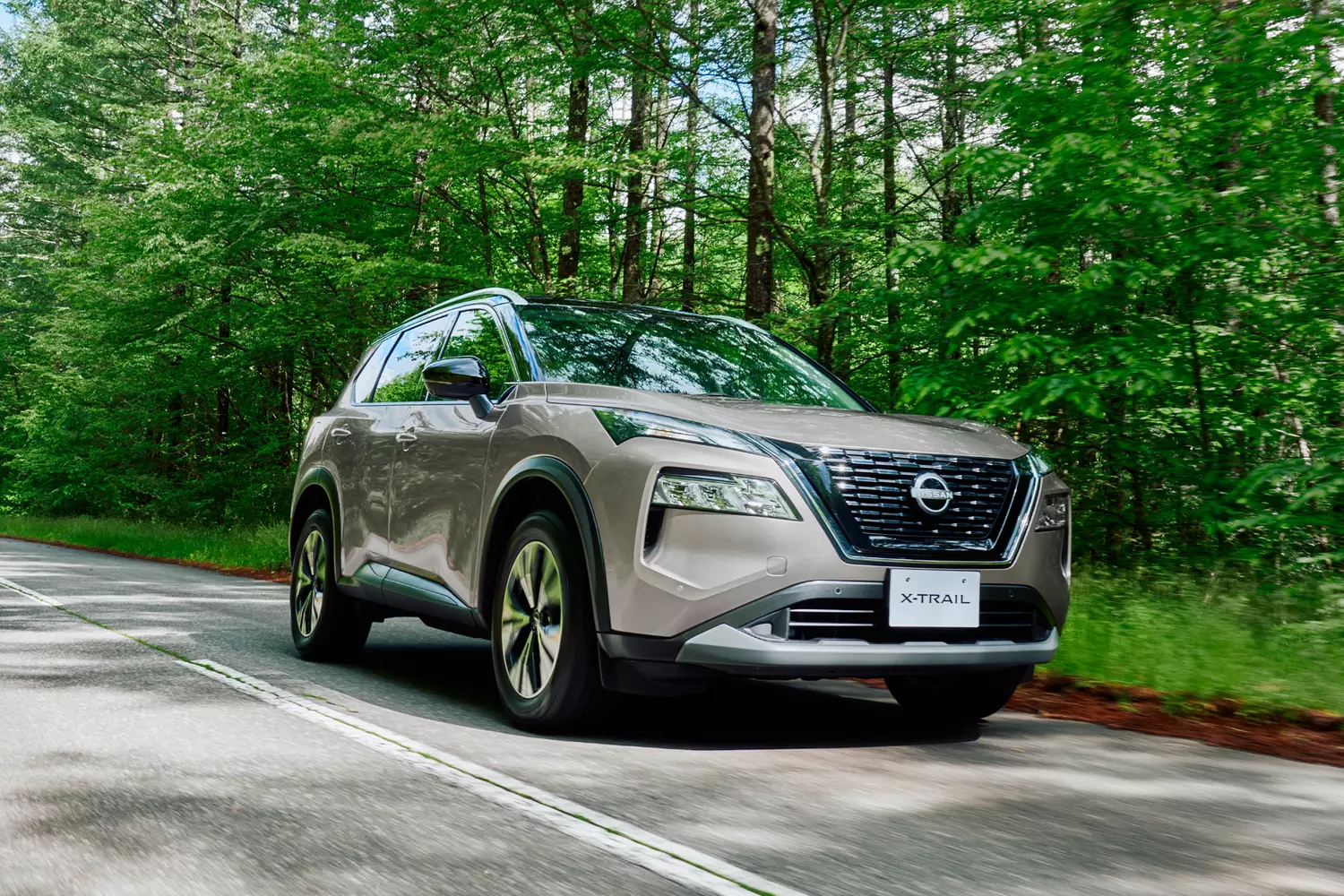 Nissan представил новый кроссовер X-Trail нового поколения T33