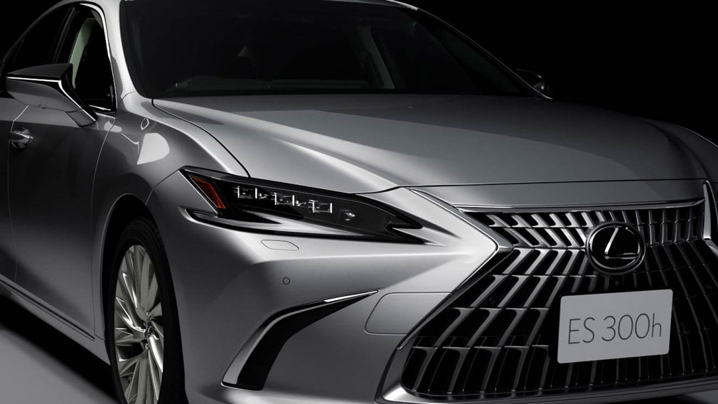 Toyota выпустила специальную версию бизнес-седана Lexus ES