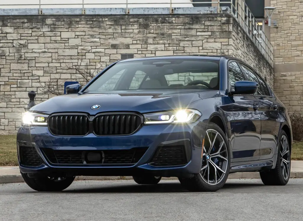 BMW 5-Series - последние новости от команды Repost.uz