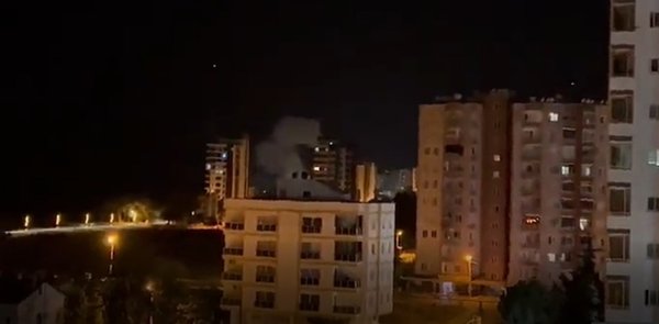 В Турции произошел теракт, напали на полицейский участок — видео