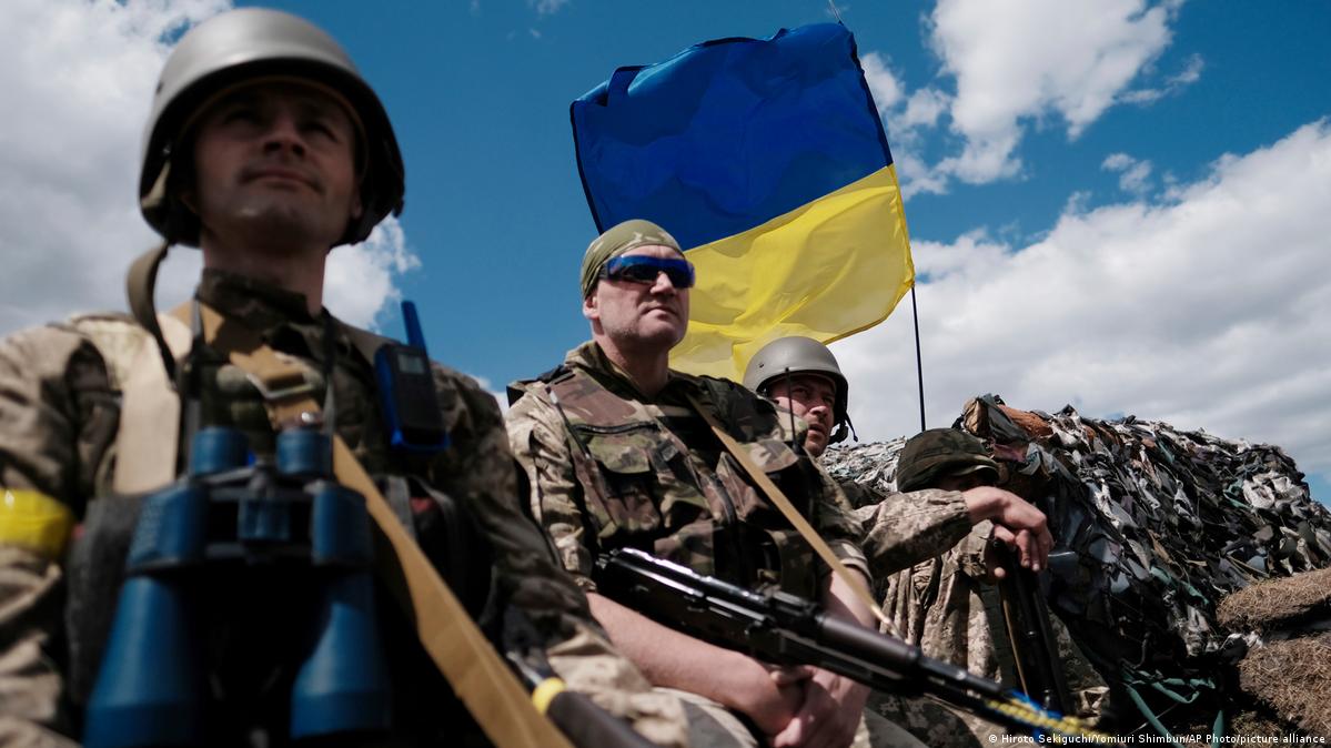 Военные Украины взяли под контроль город Лиман в Донецкой области