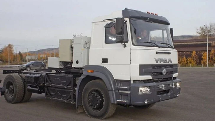 В России собираются выпускать электрические и водородные грузовики