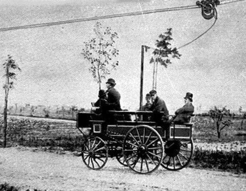 Elektromot - kontakt tarmog'i bilan ishlaydigan dunyodagi birinchi elektr transporti. 1882-yil<br>