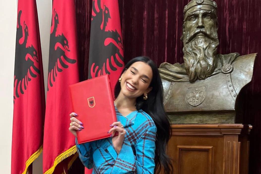 Дуа Липа получила албанское гражданство 