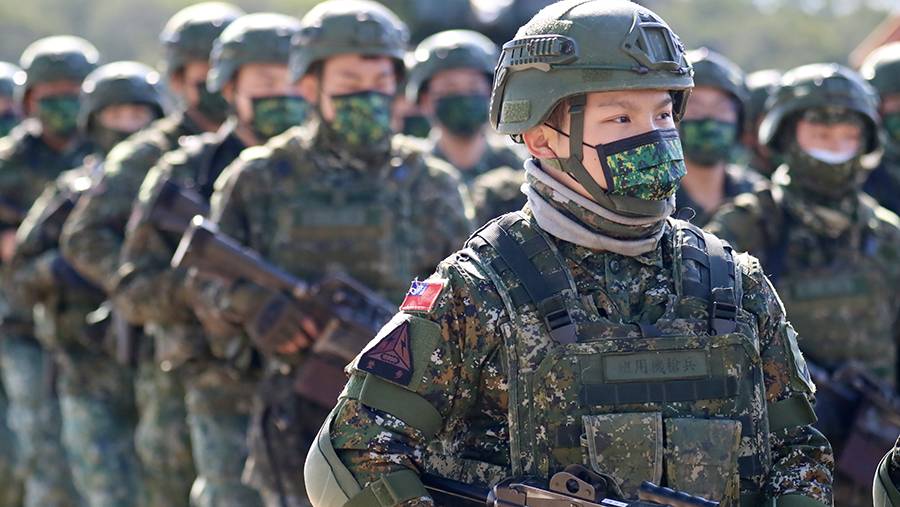 США хотят выделить Тайваню $10 млрд военной помощи