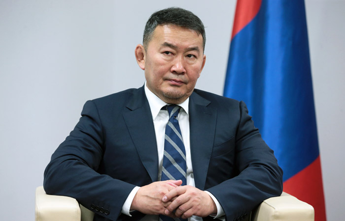 Экс-президента Монголии подозревают в масштабном хищении угля