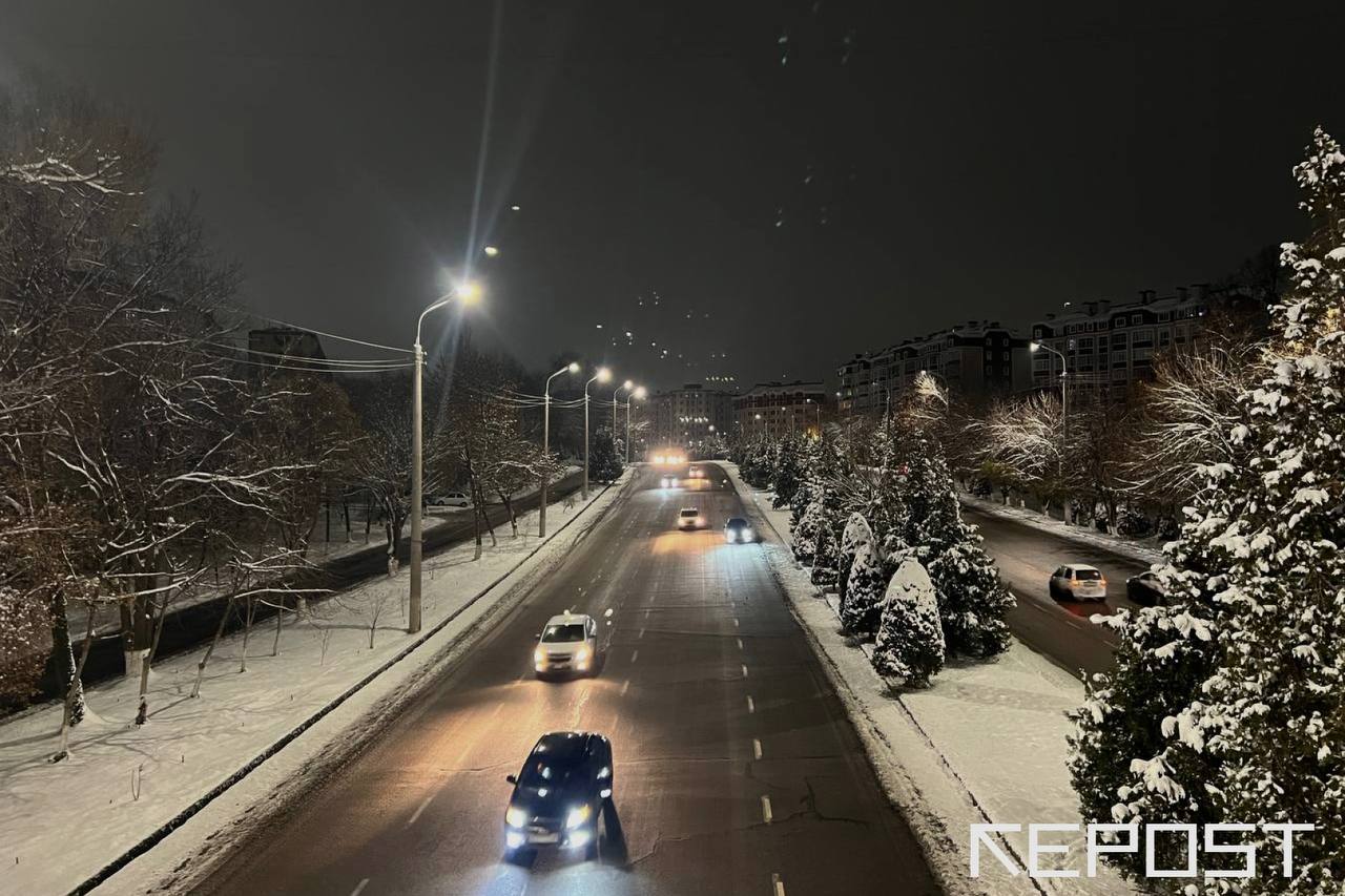 Узбекистанцев ждет снежная и морозная неделя — прогноз погоды