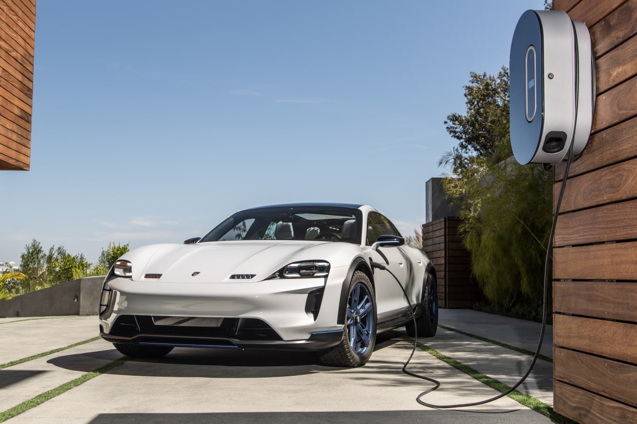 Porsche Taycan - последние новости от команды Repost.uz