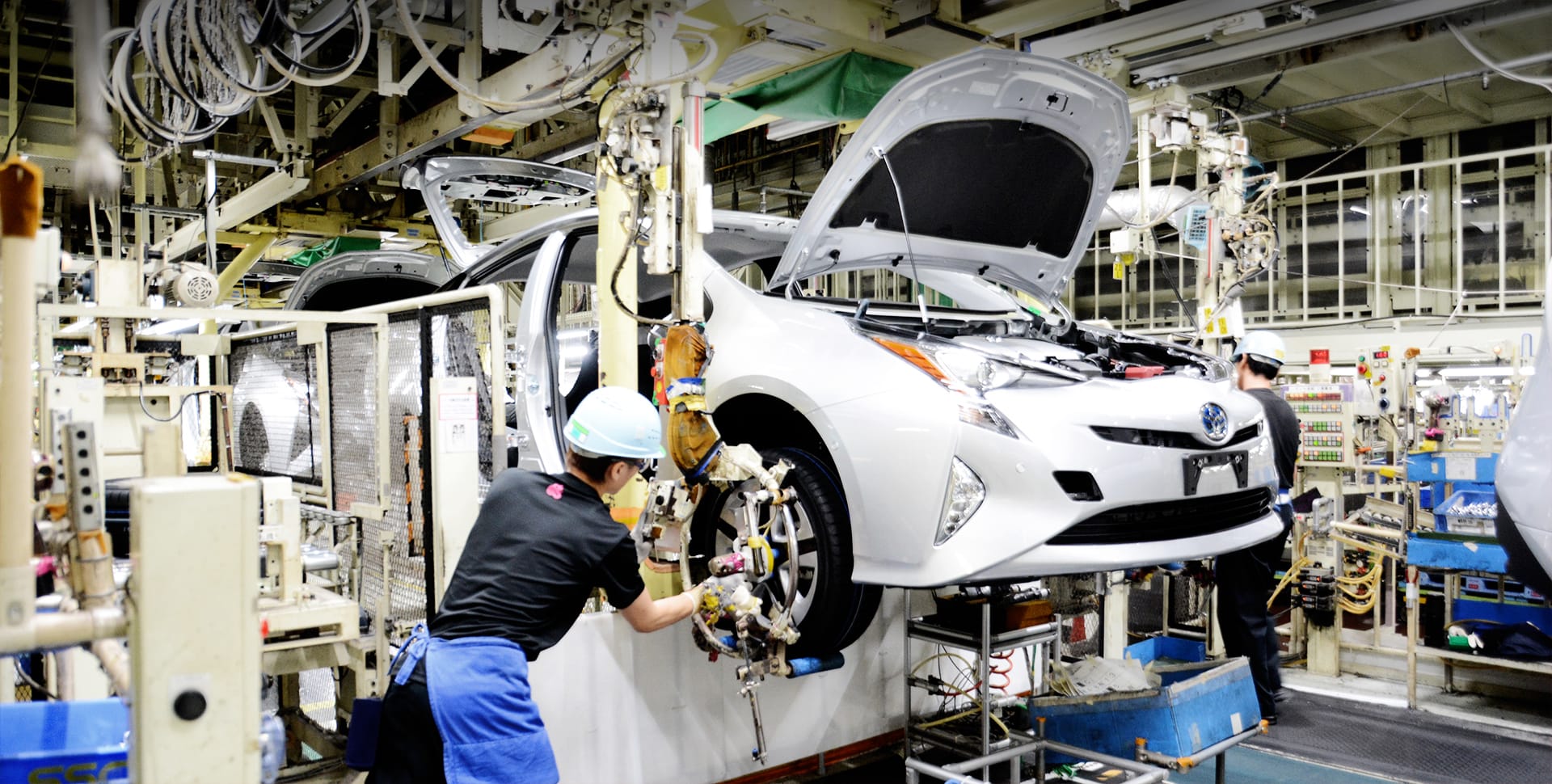 Toyota третий год подряд становится мировым лидером по продажам авто