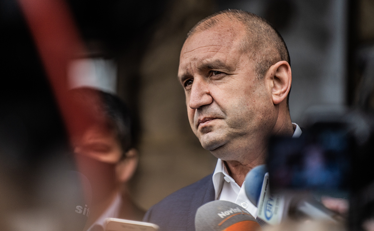 Президент Болгарии распустил парламент 