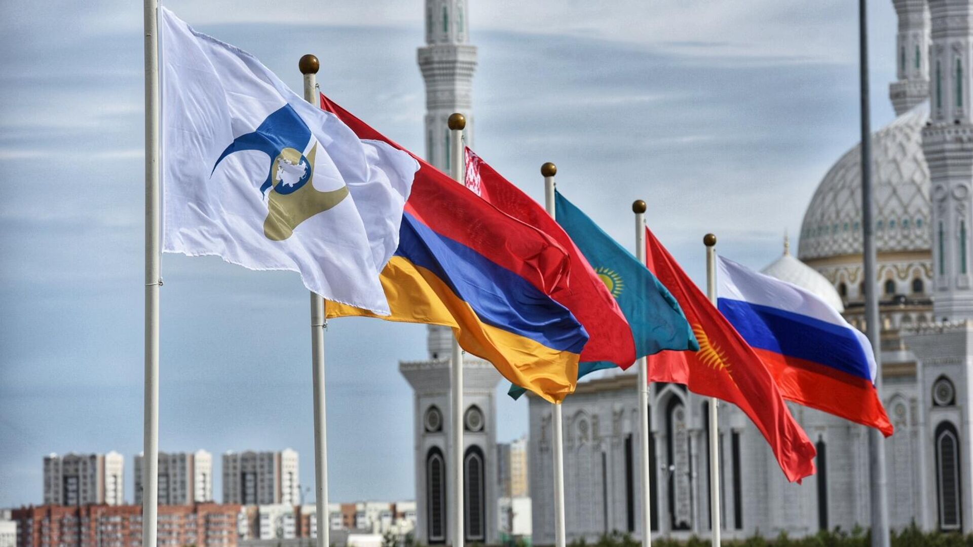 Узбекистан нарастил товарооборот со странами ЕАЭС до $17 млрд