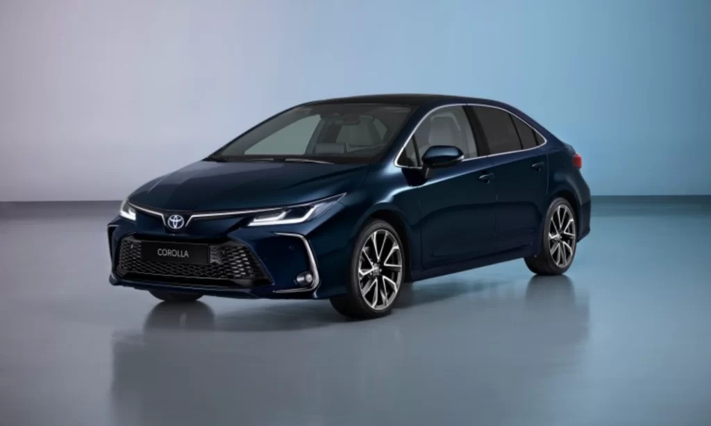 В сети показали внешность обновленной Toyota Corolla
