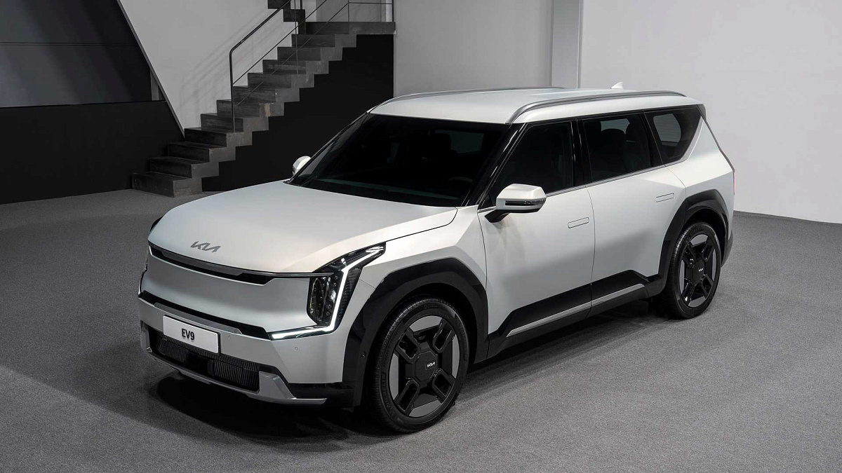Kia официально презентовала новый электрический EV9
